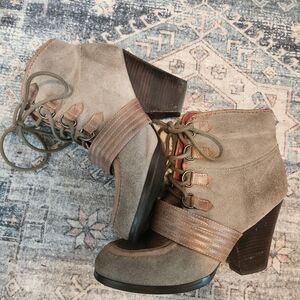 Luxury Rebel Brown and Tan Lace-Up Boots